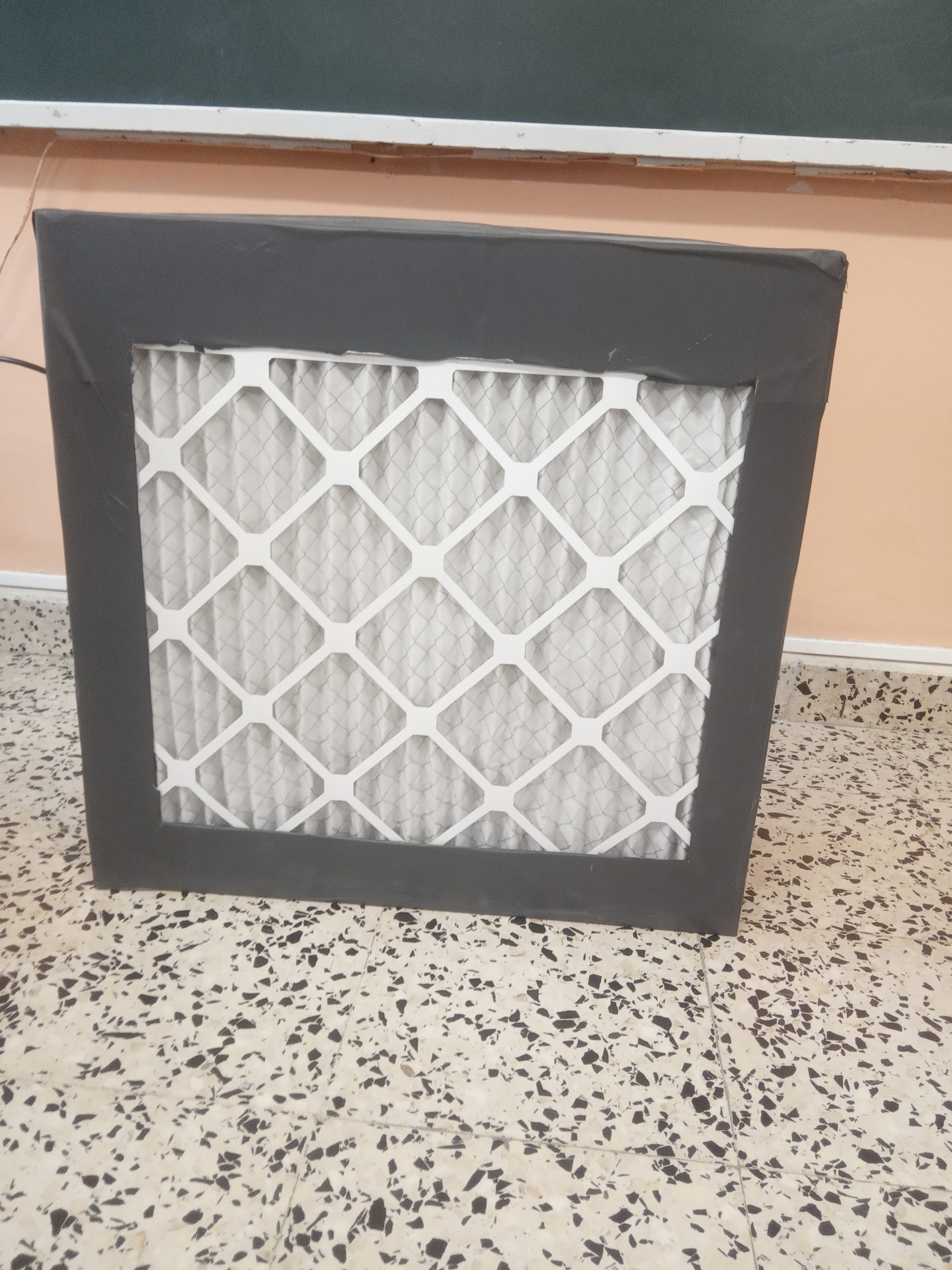 Ventilador con filtro hepa.